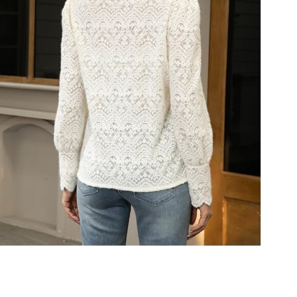 NWT LUXVEER Lace Top Dressy Casual Blouse Puff Long Sleeve V Neck Small Ivory - Picture 3 of 7
